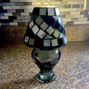 Small lamp/lantern style tea light holder